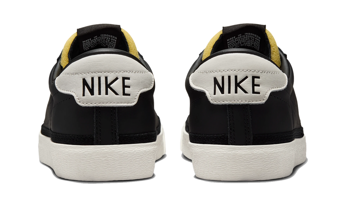 Nike Tennis Classic Men‘s shoes Black/Sail/Team Orange/Black