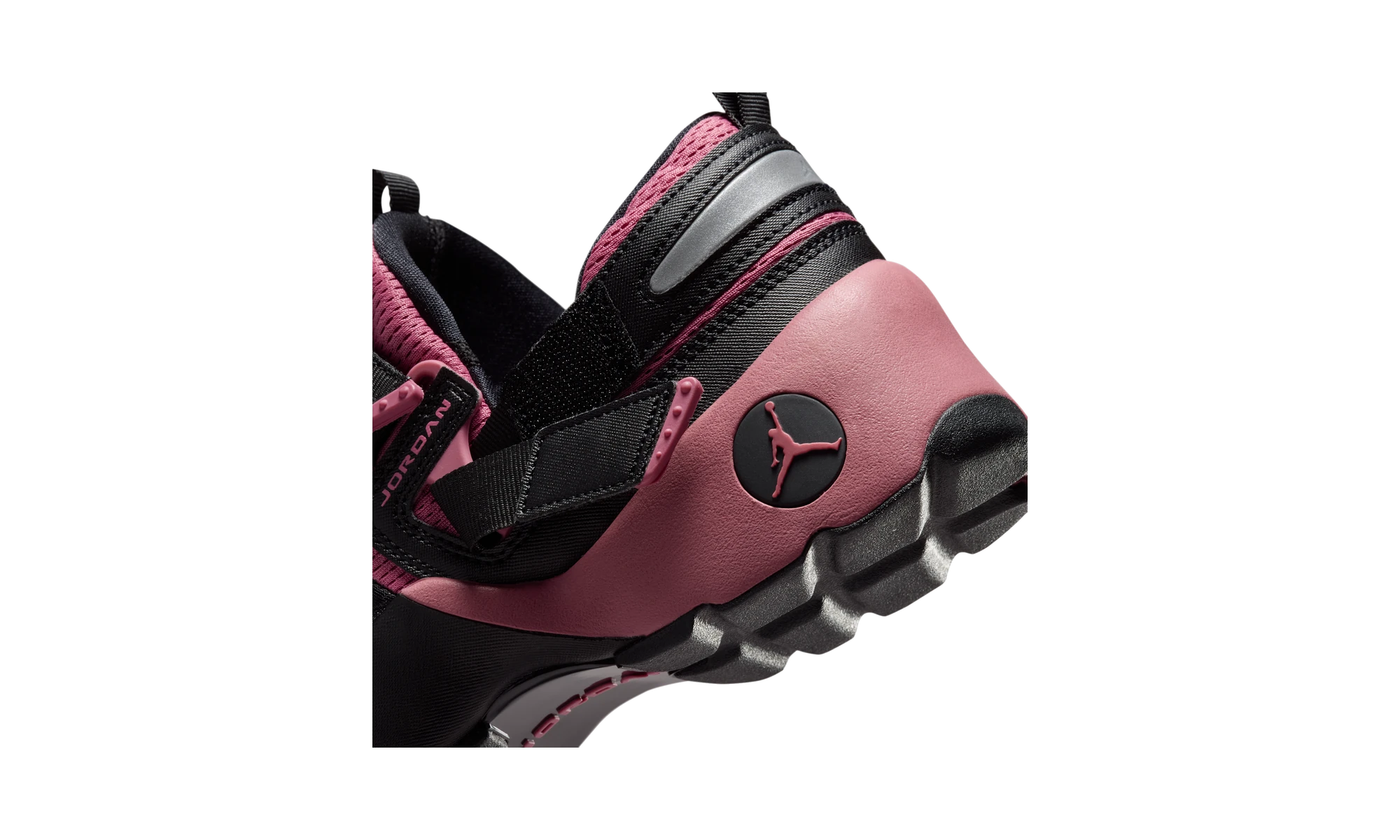 Air Jordan Trunner LX Black/Reflective Silver/Desert Berry