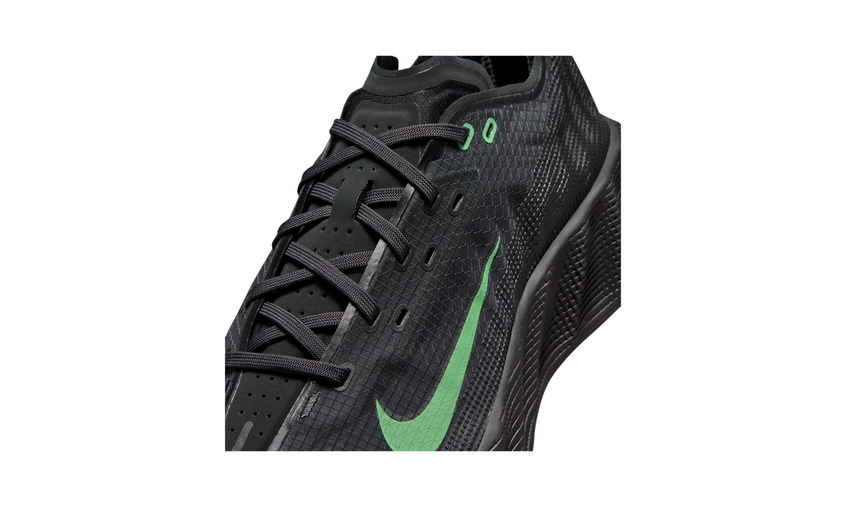 Nike Ava X Black/Dark Smoke Grey/Illusion Green/Illusion Green