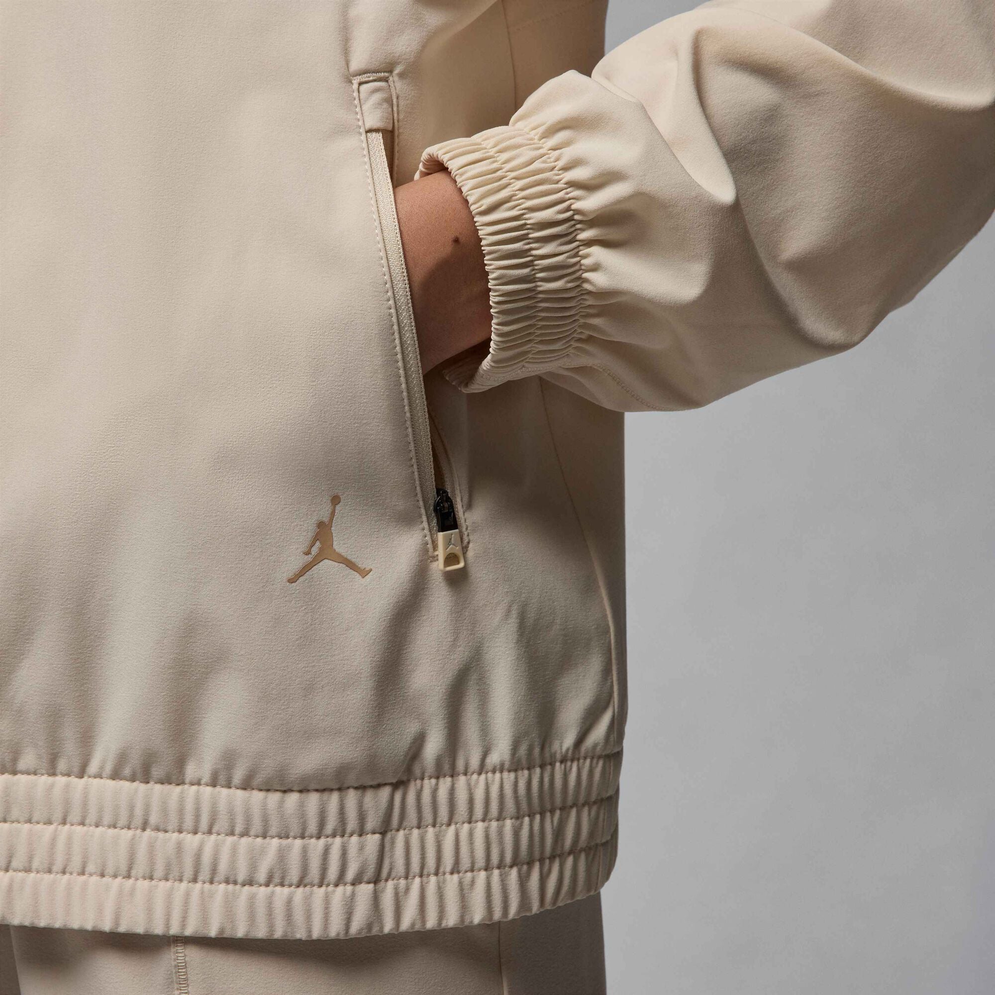 Air Jordan Sport Dri-FIT Woven Jacket Legend Light Brown/Legend Medium Brown - Sneak