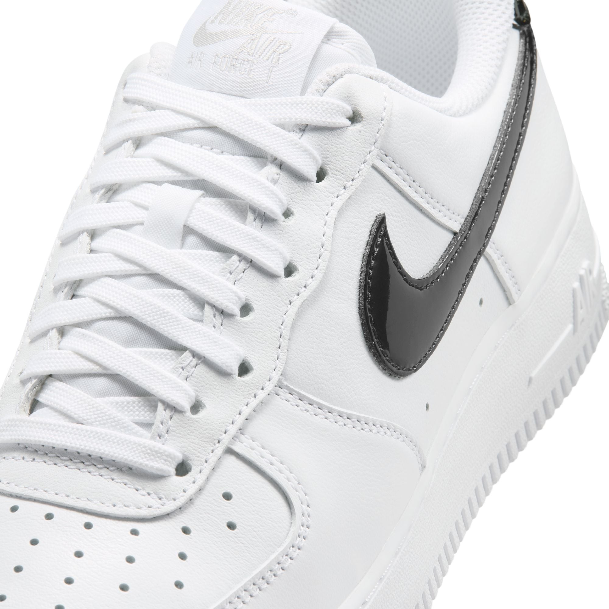 Nike Air Force 1 '07 SE White/Black/Metallic Silver