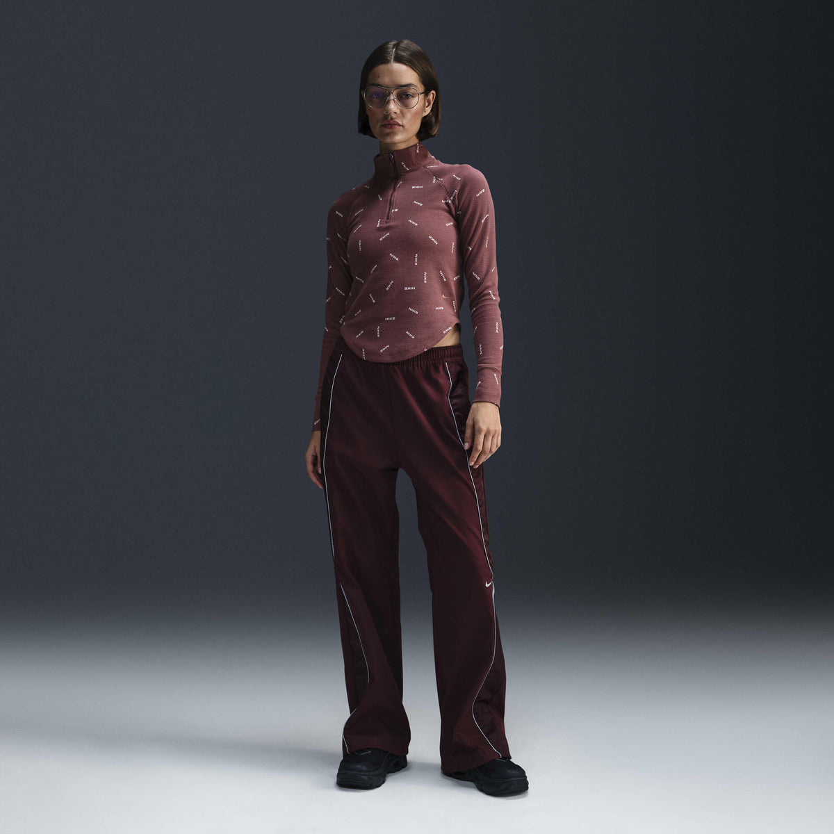 Nike Sportswear Collection Slim 1/2-Zip Long-Sleeve Logo Top Red Sepia/Light Orewood Brown/Red Sepia - Sneak