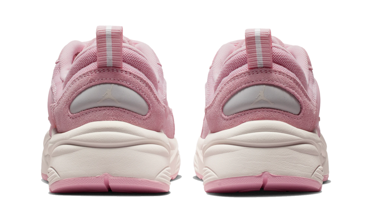 Air Jordan Trunner O/S Iced Carmine Phantom