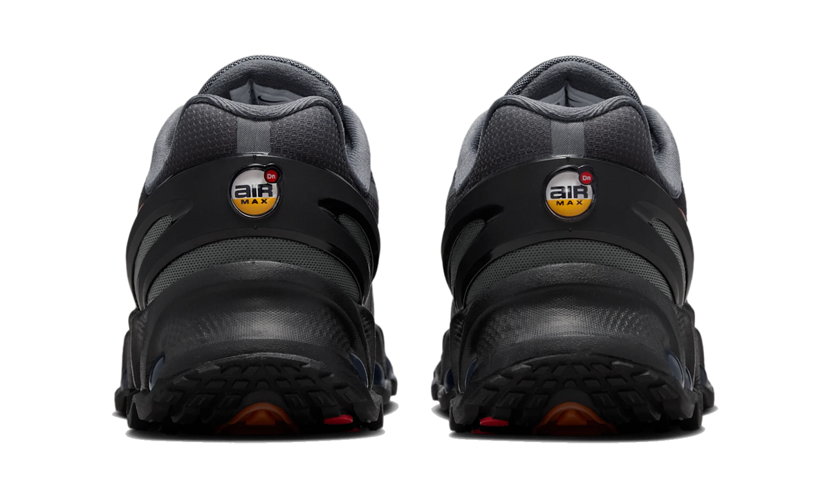 Nike Air Max DN8 Black/Iron Grey/White/Safety Orange