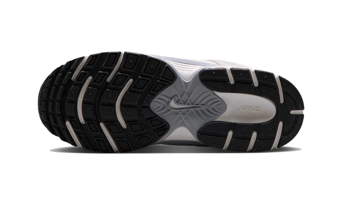 Nike V5 RNR Phantom/Light Bone/Light Smoke Grey/Sail