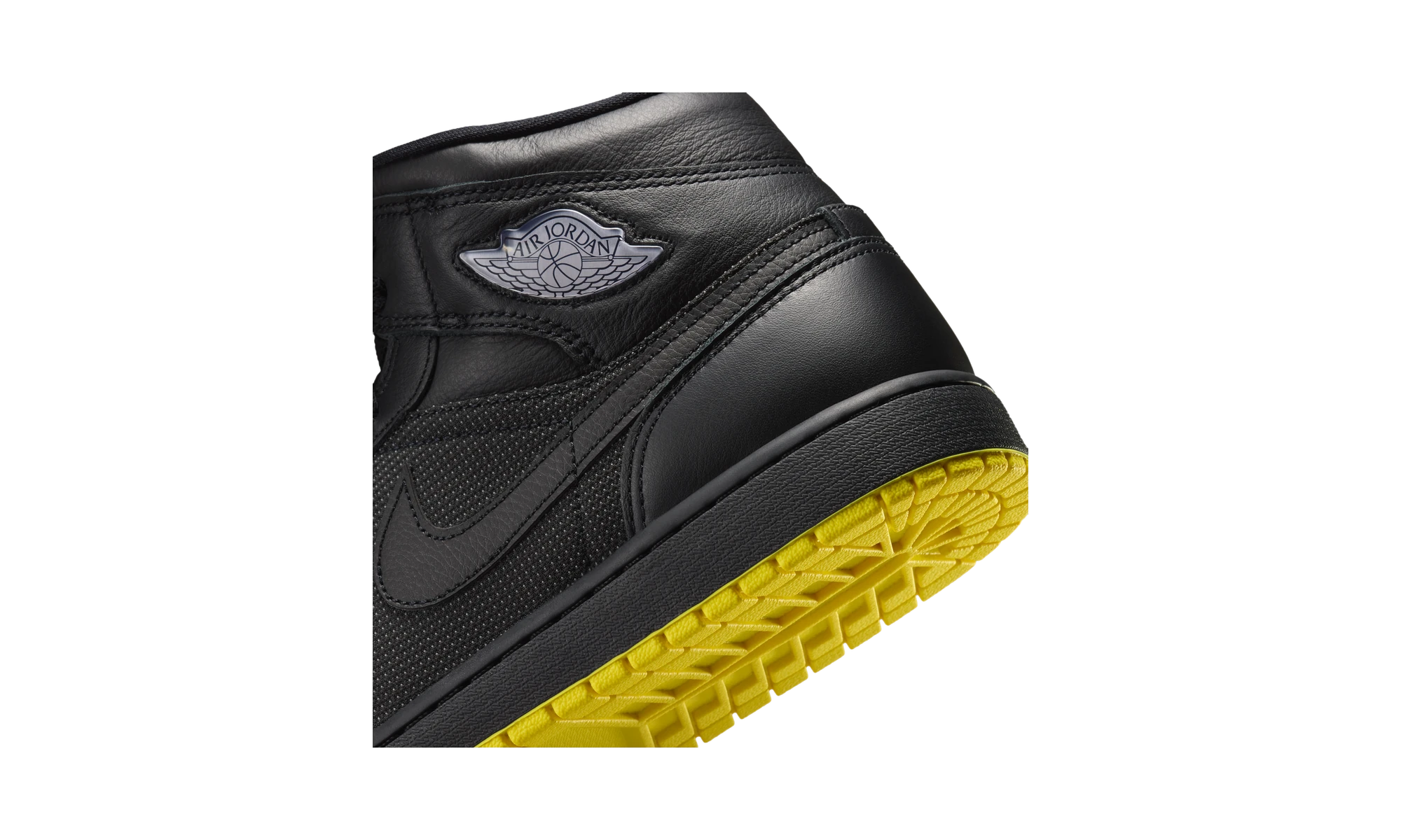 Air Jordan 1 Mid SE Black/Opti Yellow/Silver