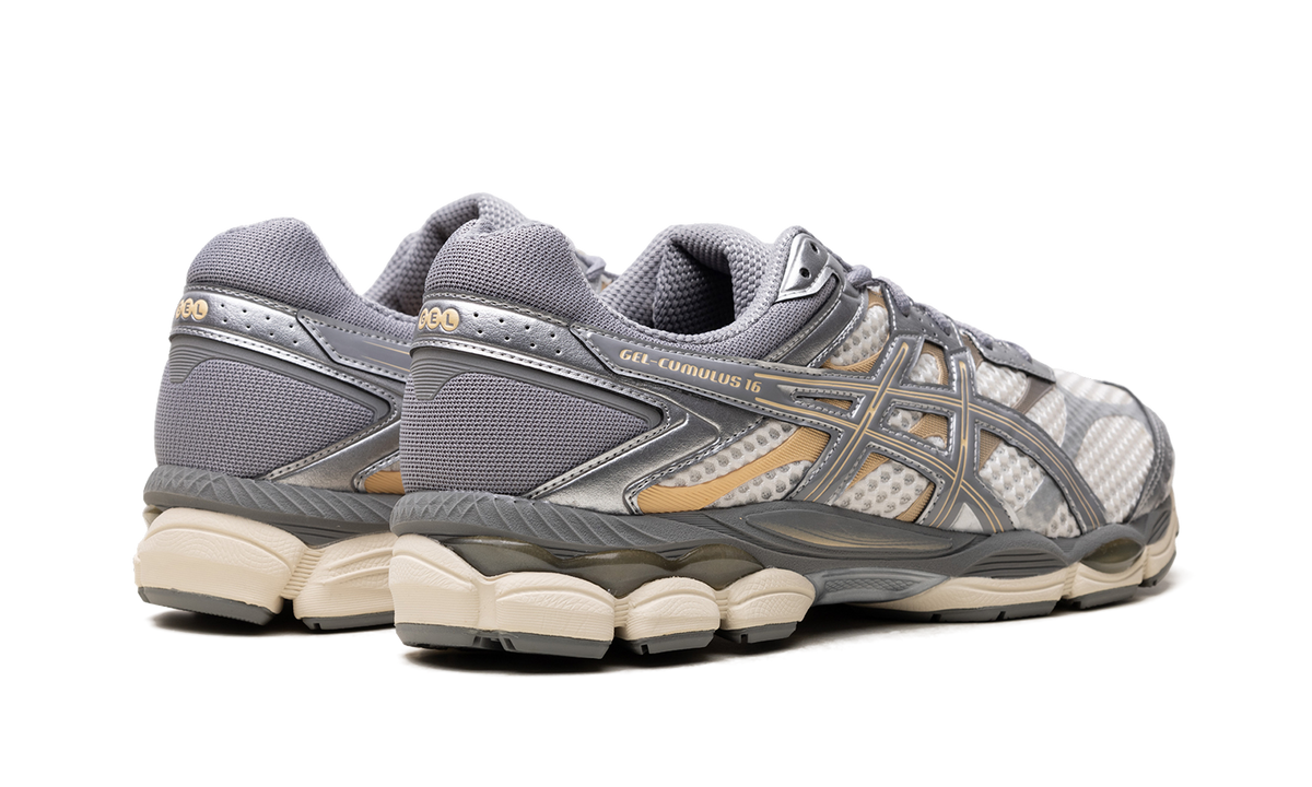 ASICS Gel-Cumulus 16 Cream Clay Grey