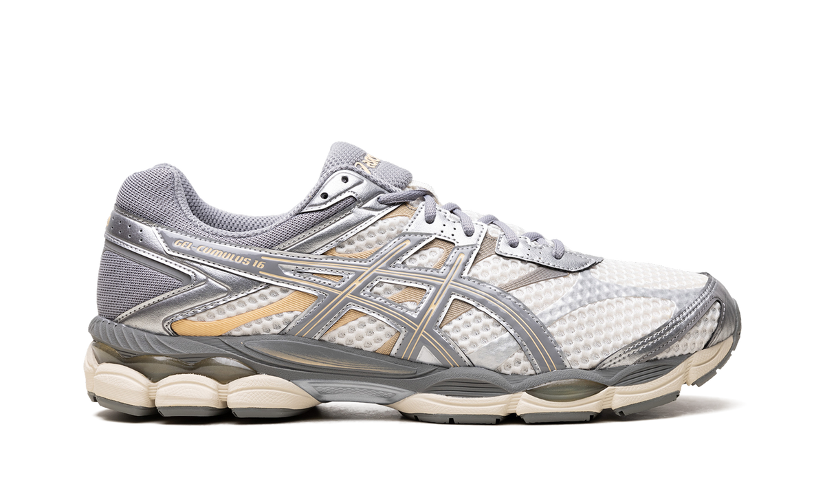 ASICS Gel-Cumulus 16 Cream Clay Grey