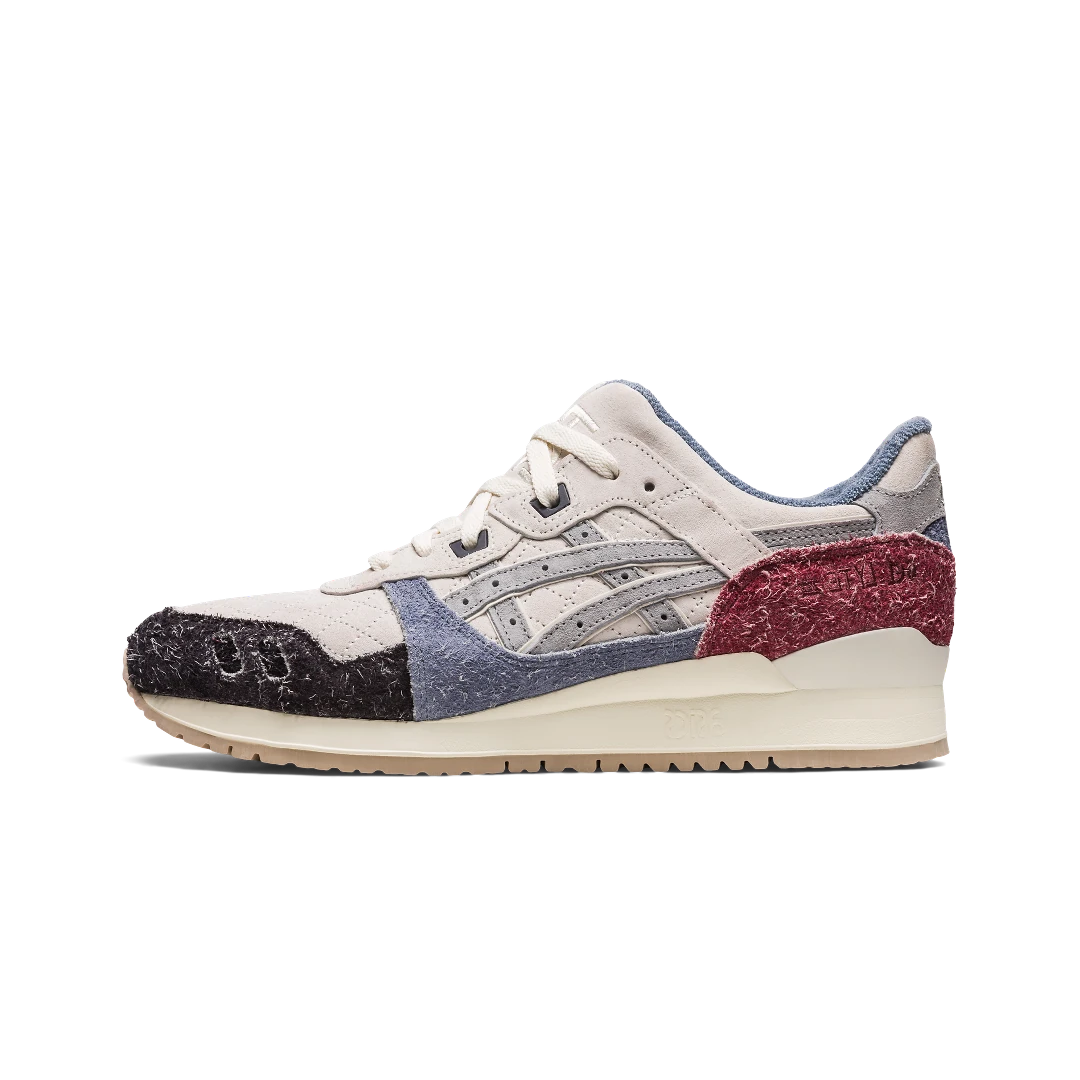 ASICS Gel-Lyte III Remastered Kith Seoul, Off-White/Black/Chambray/Red (1201A847-100)