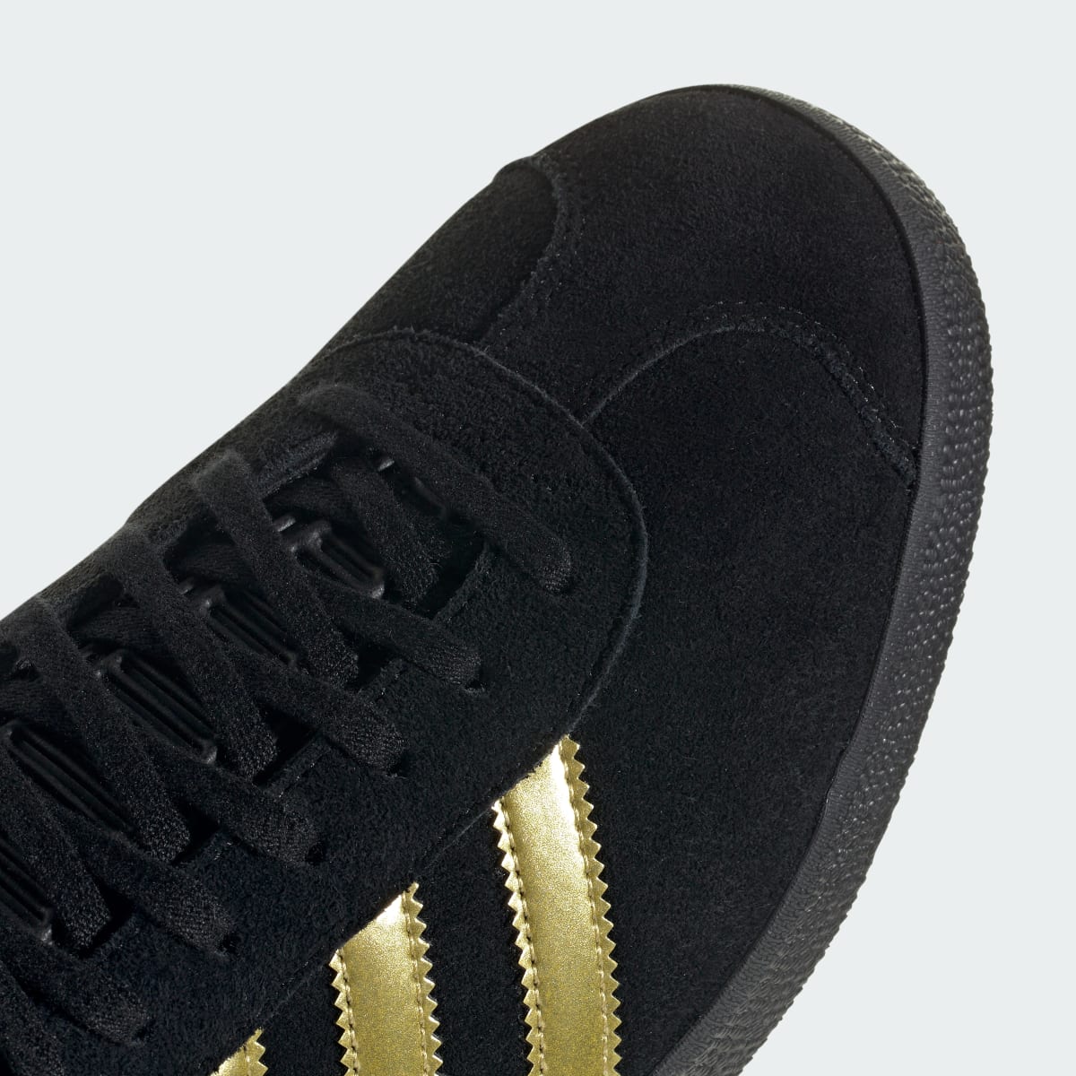 Adidas Gazelle Jude Bellingham Belligold Pack, Core Black/Gold Metallic/Core Black (JH5703)