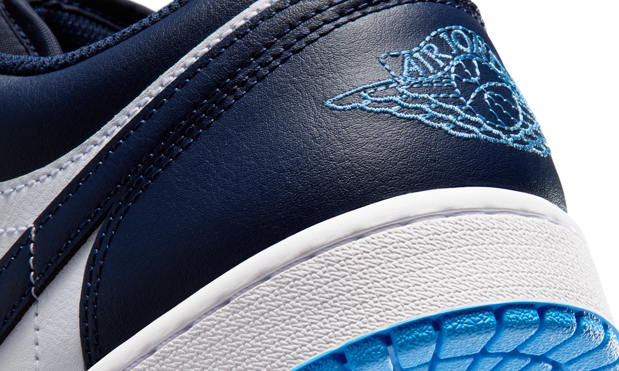 Air Jordan 1 Low Midnight Navy University Blue