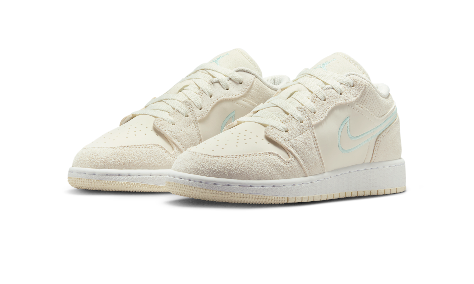 Air Jordan 1 Low SE GS 'Coconut Milk Igloo'
