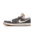 Air Jordan 1 Low SNKRS Day Korea Magpie (2023)