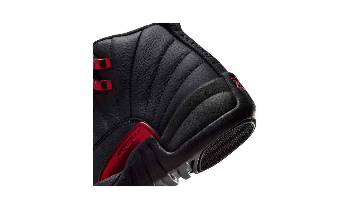 Air Jordan 12 Retro Bloodline
