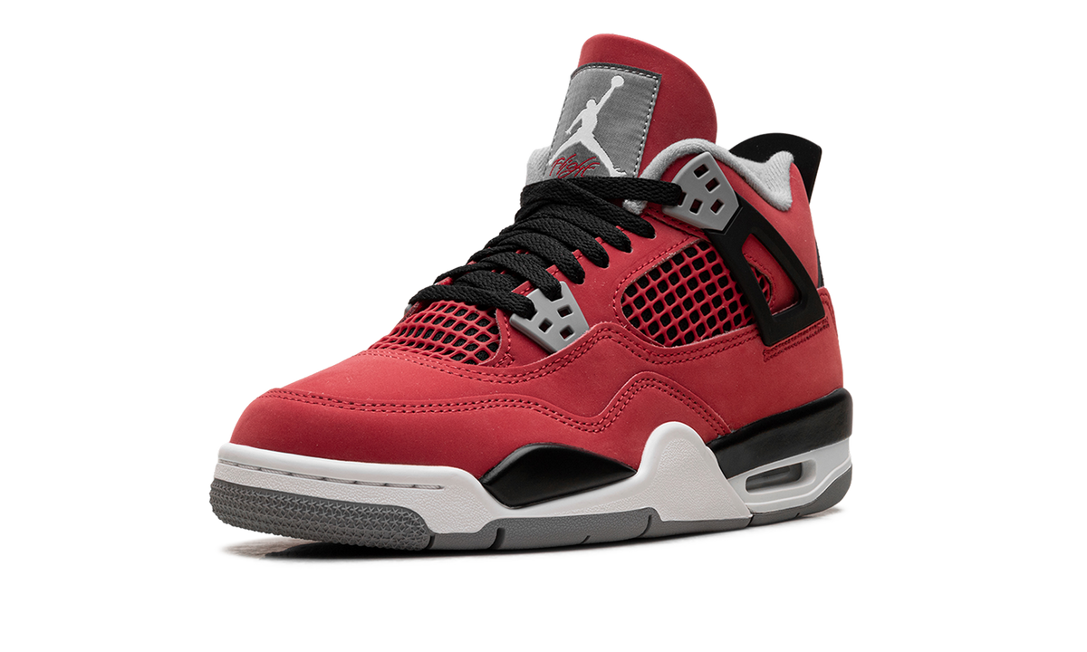 Air Jordan 4 Retro Toro Bravo (2026)