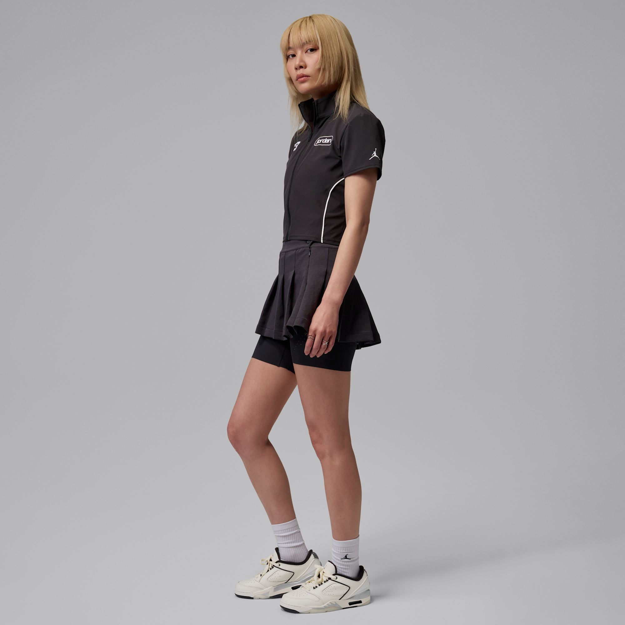 Air Jordan Sixty Plus Low Sail Black Swan