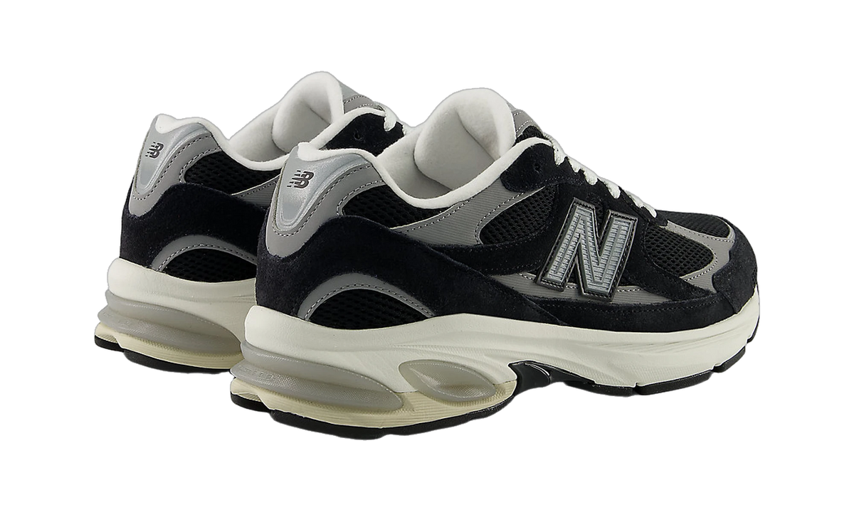 New Balance 2010 Black Shadow Grey