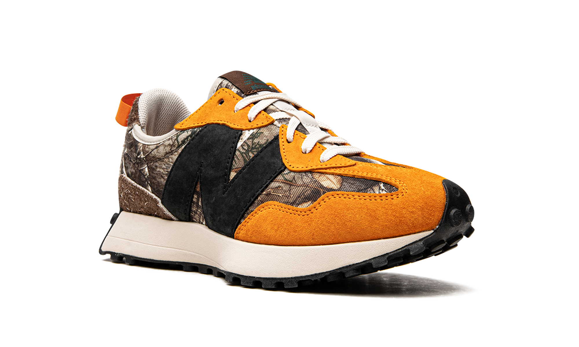 New Balance 327 atmos Realtree