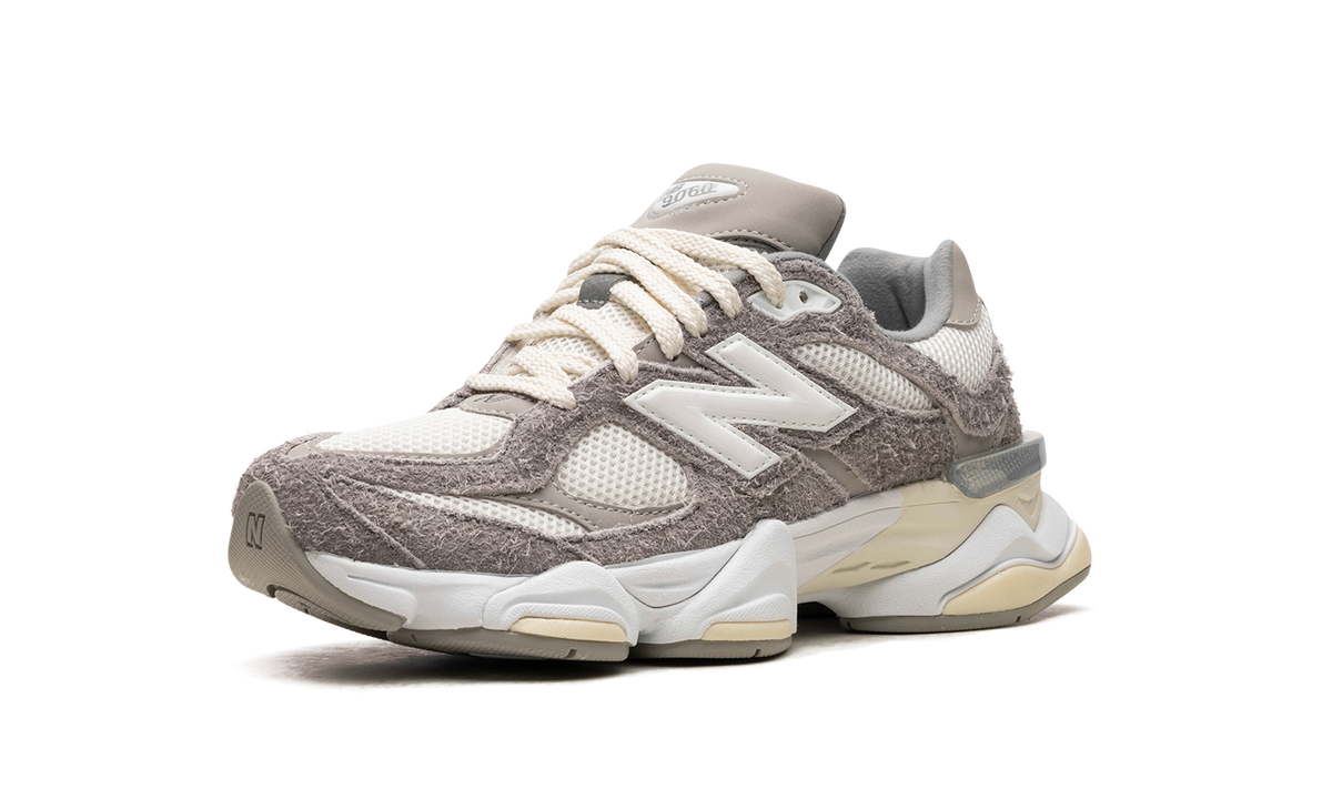 New Balance 9060 Grey White