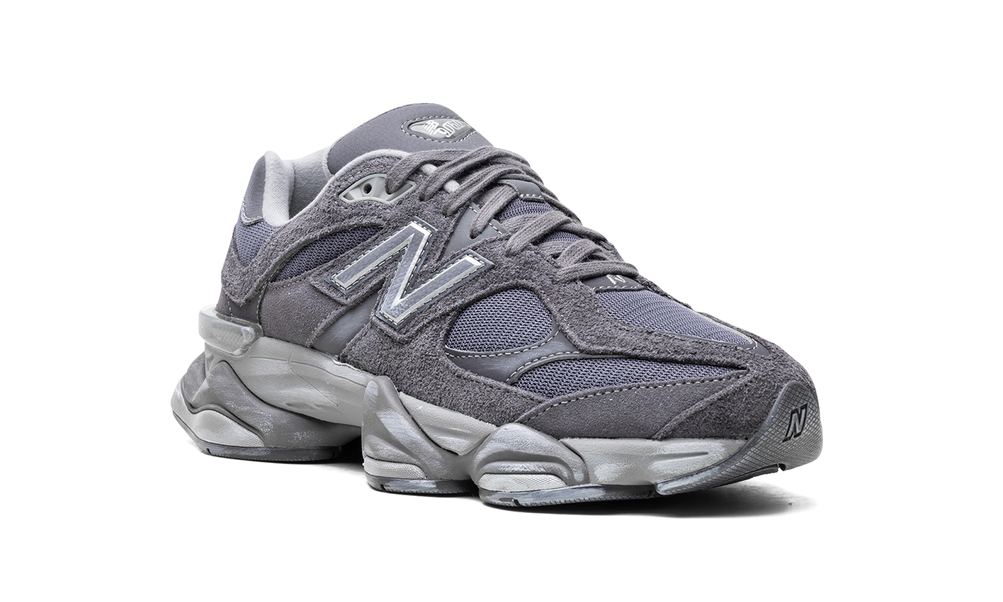 New Balance 9060 Magnet