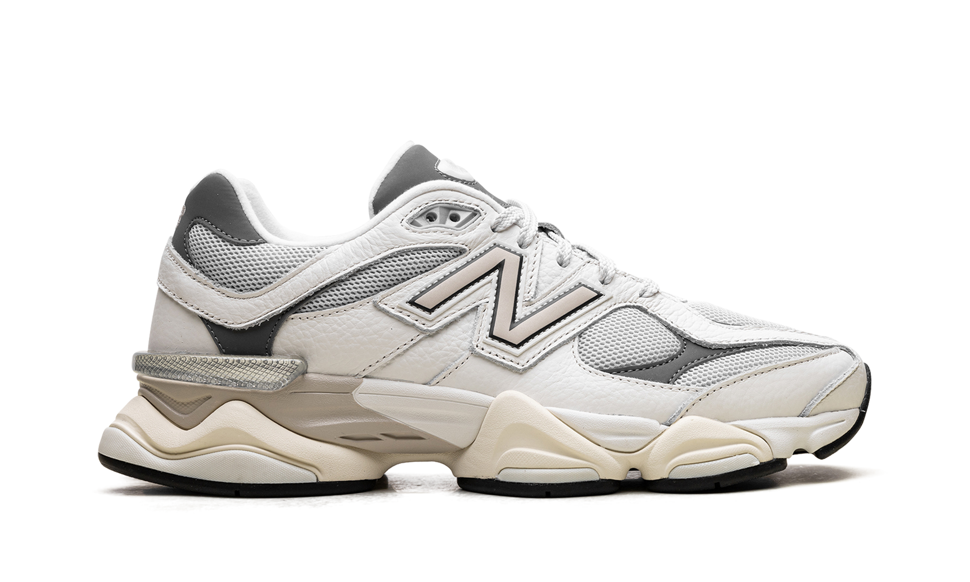 New Balance 9060 Sea Salt Castlerock