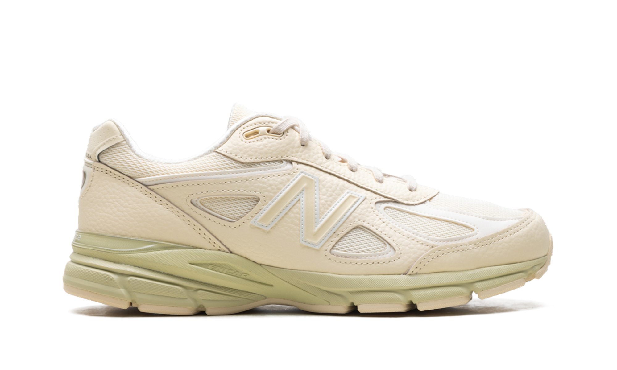New Balance 990v4 MiUSA Macadamia Nut