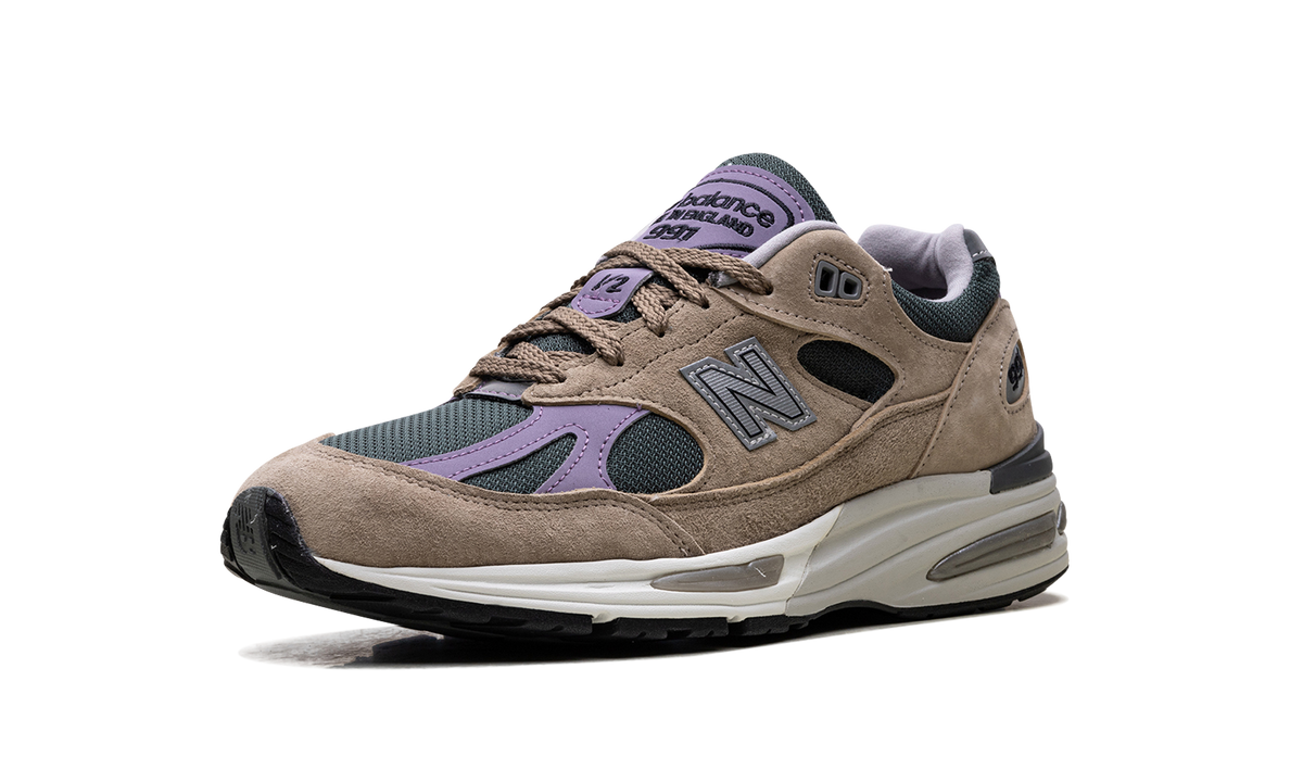 New Balance 991v2 MiUK Essentially Offbeat Pack Cement