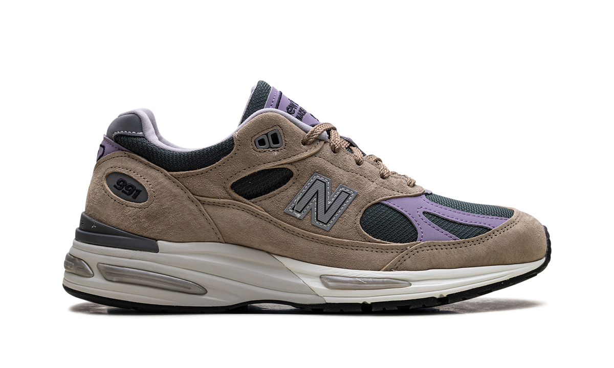 New Balance 991v2 MiUK Essentially Offbeat Pack Cement
