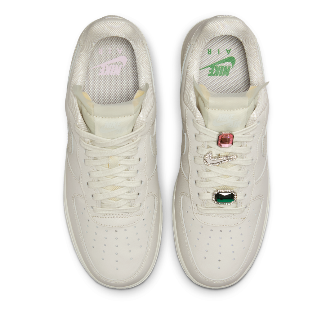 Nike Air Force 1 Low Premium Jewels Light Bone