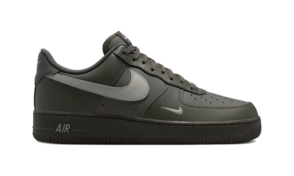 Nike Air Force 1 Low '07 Carbon Fiber Swoosh Newsprint College Grey