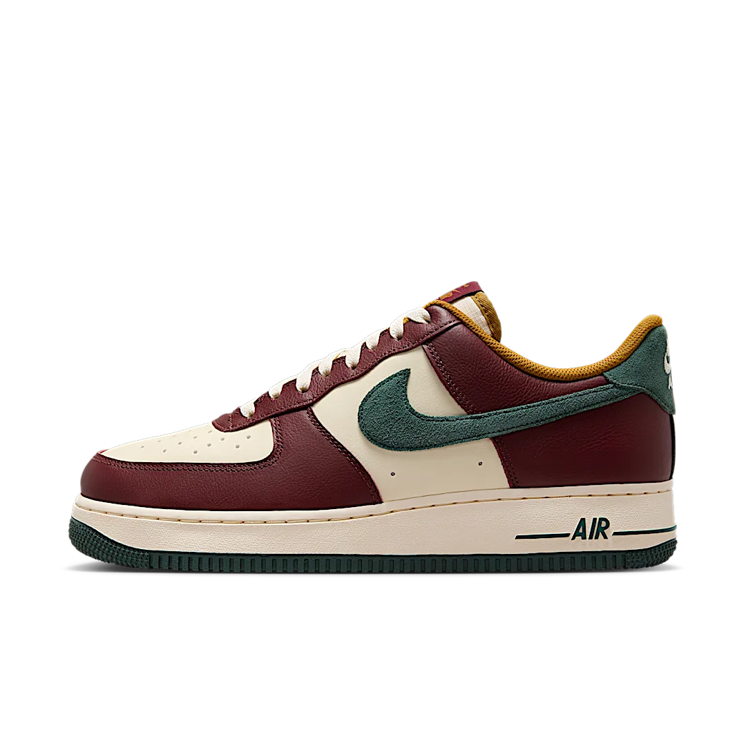 Nike Air Force 1 Low '07 LV8 Dark Team Red Vintage Green, Coconut Milk/Dark Team Red/Bronzine/Vintage Green (HQ3612-113)