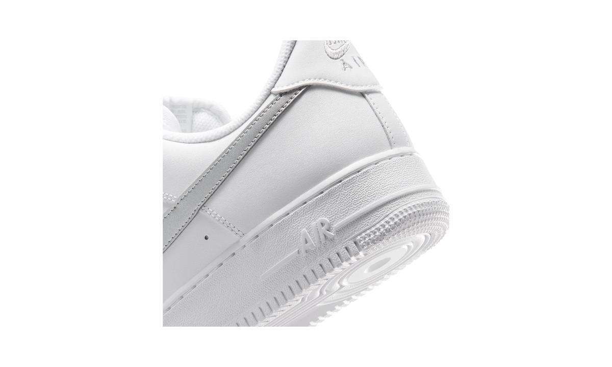 Nike Air Force 1 Low '07 White Metallic Silver