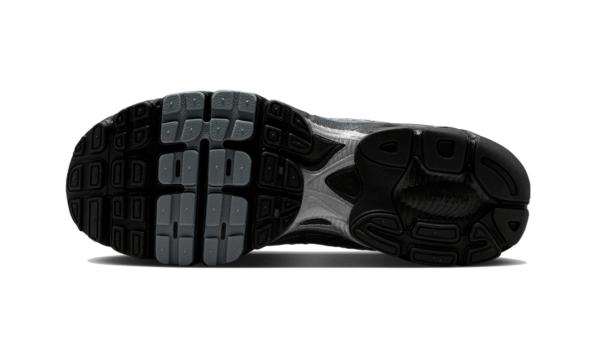Nike Air Max Moto 2K Black Cool Grey