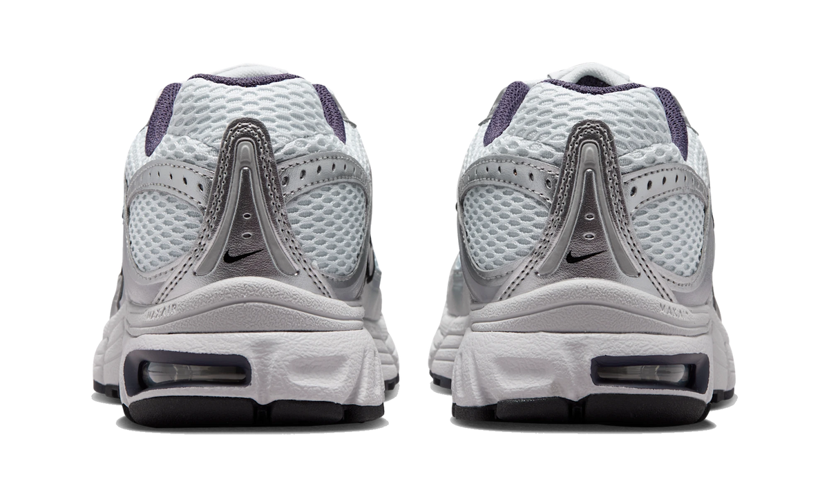 Nike Air Max Moto 2K Pure Platinum Gridiron Silver