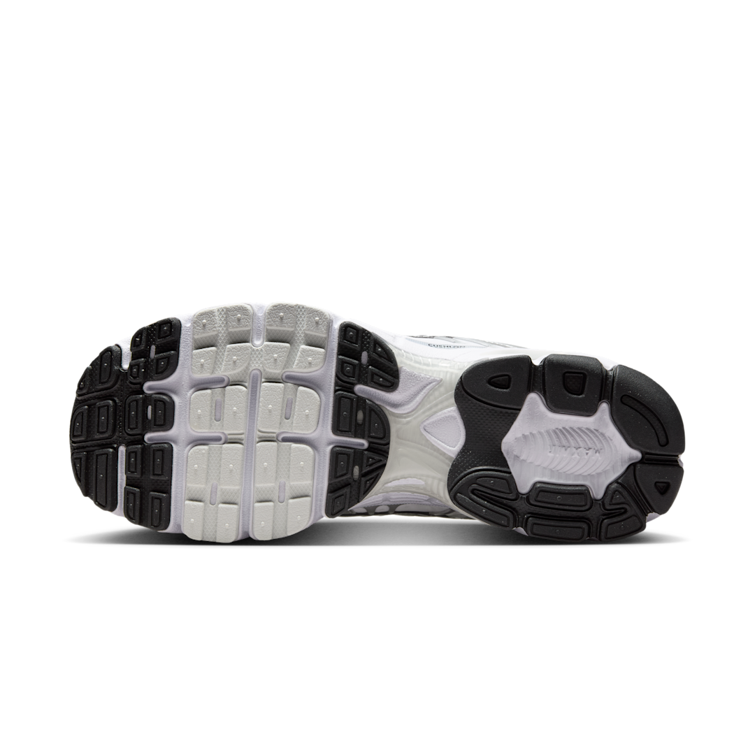 Nike Air Max Moto 2K White Black, White/White/Black/Summit White (HQ2056-103)