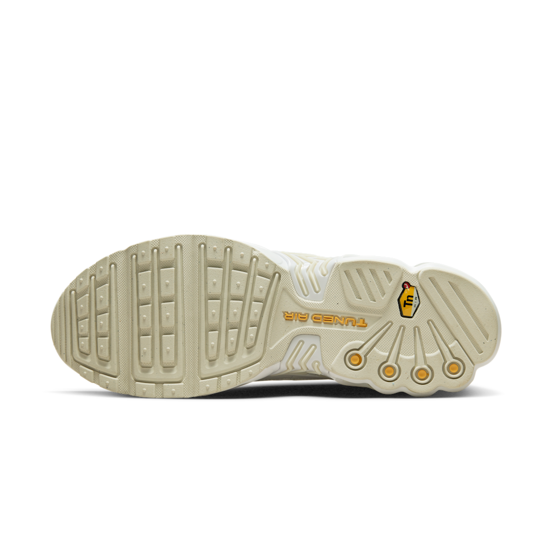 Nike Air Max Plus 3 Multi-Swoosh Light Bone