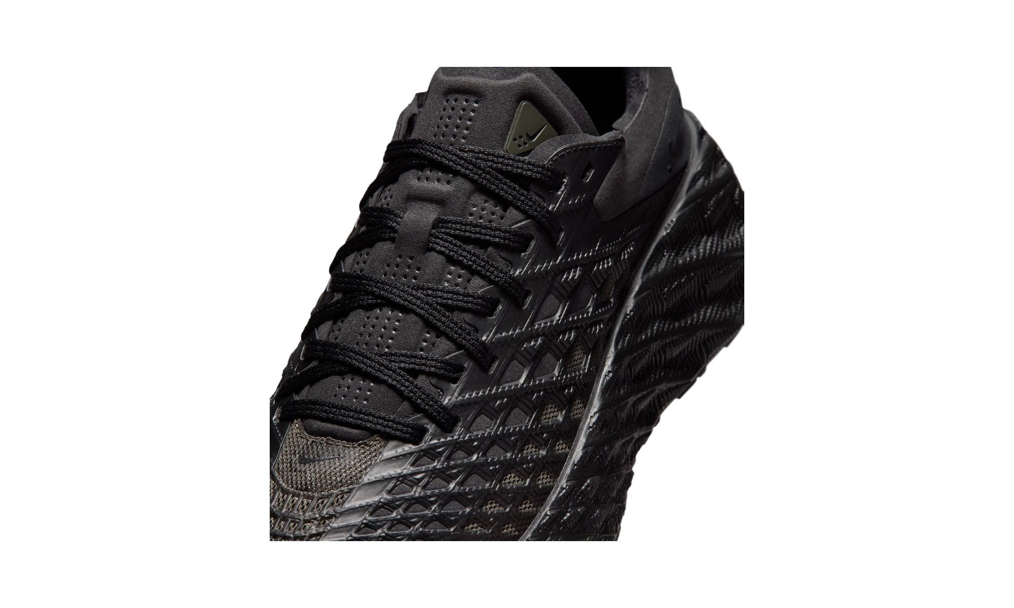 Nike Ava Edge Black Newsprint
