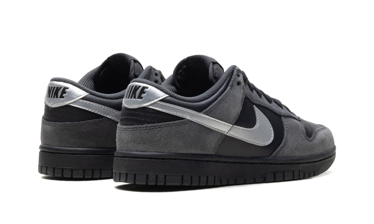 Nike Dunk Low Black Anthracite Silver