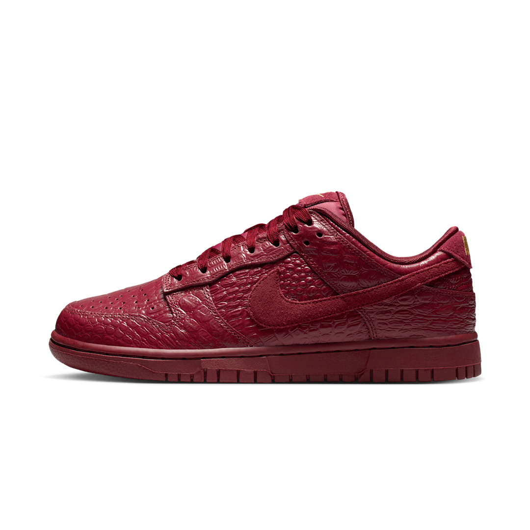 Nike Dunk Low Crocodile Team Red