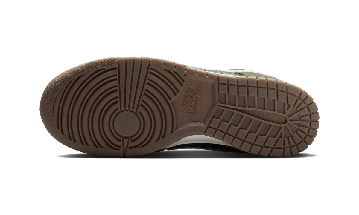 Nike Dunk Low Premium SE Woven Medium Olive Gum