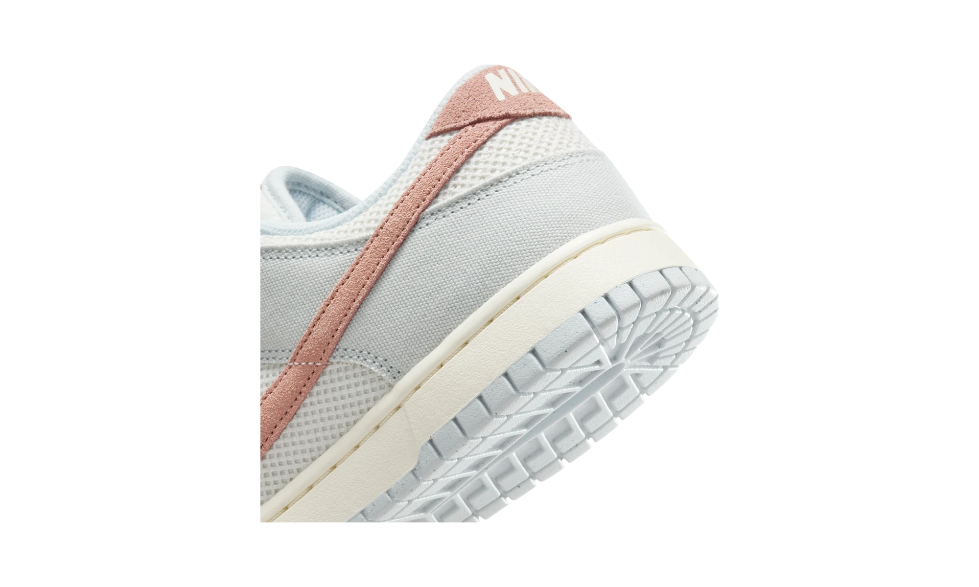 Nike Dunk Low Retro SE Pure Platinum Phantom Pale Ivory Fossil Rose