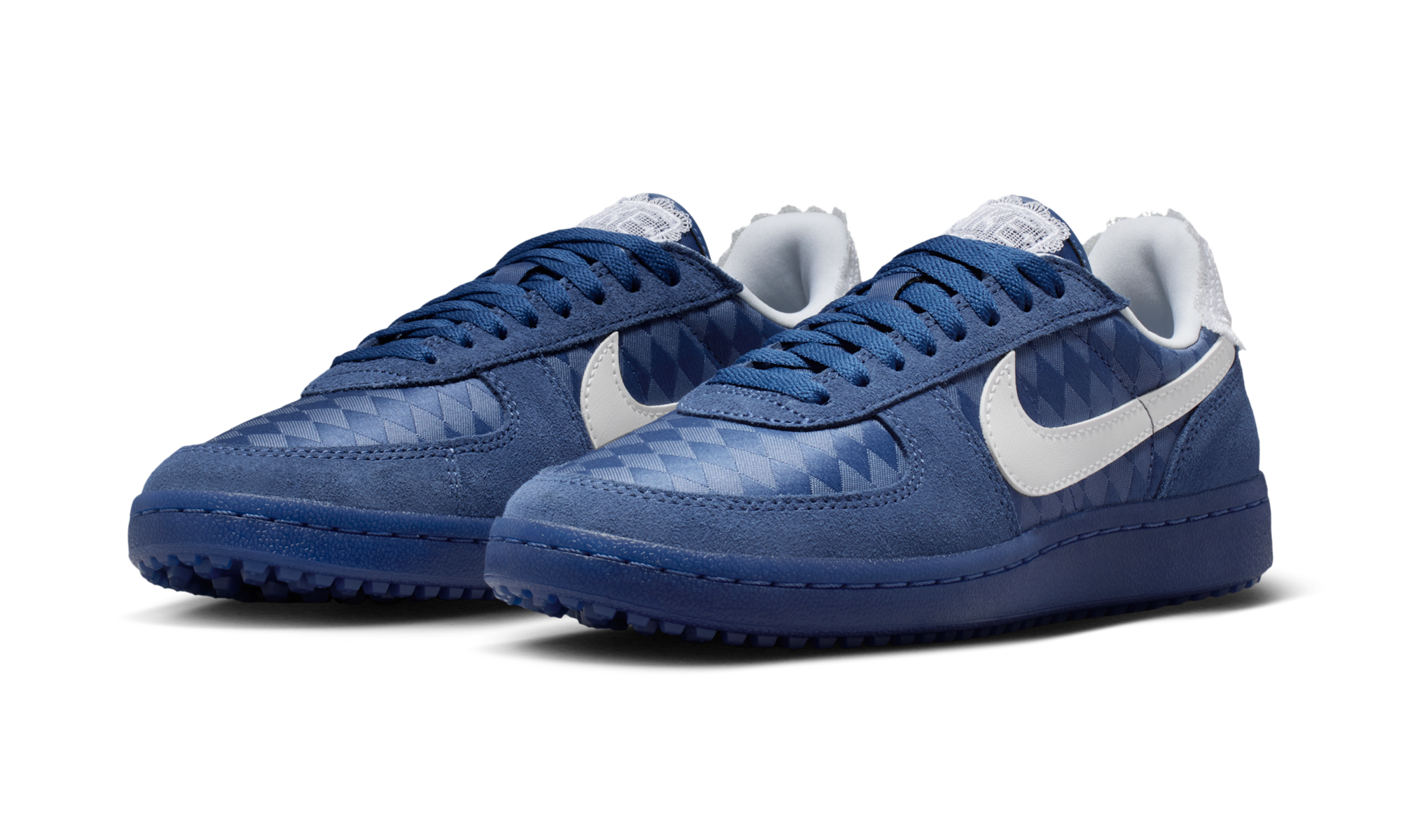 Nike Field General Mystic Navy White