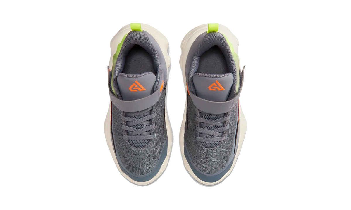 Nike Giannis Immortality 4 PS Dark Raisin Total Crimson Volt