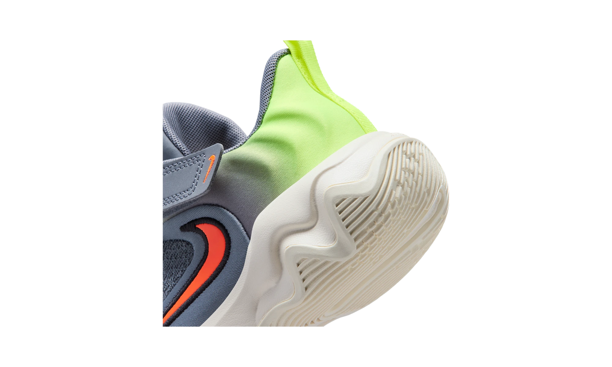 Nike Giannis Immortality 4 PS Dark Raisin Total Crimson Volt