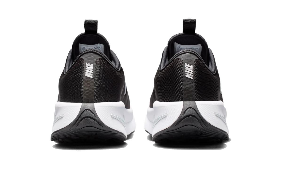Nike Motiva 2 Black White