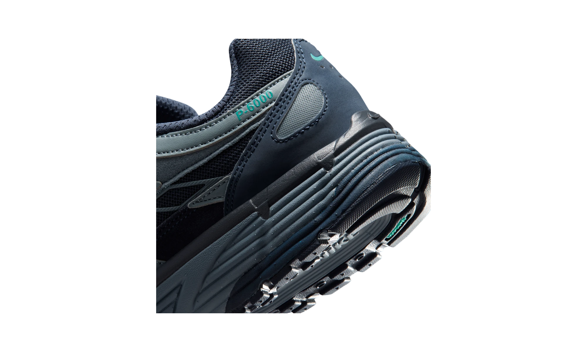 Nike P-6000 Winterized Thunder Blue Graphite Clear Jade