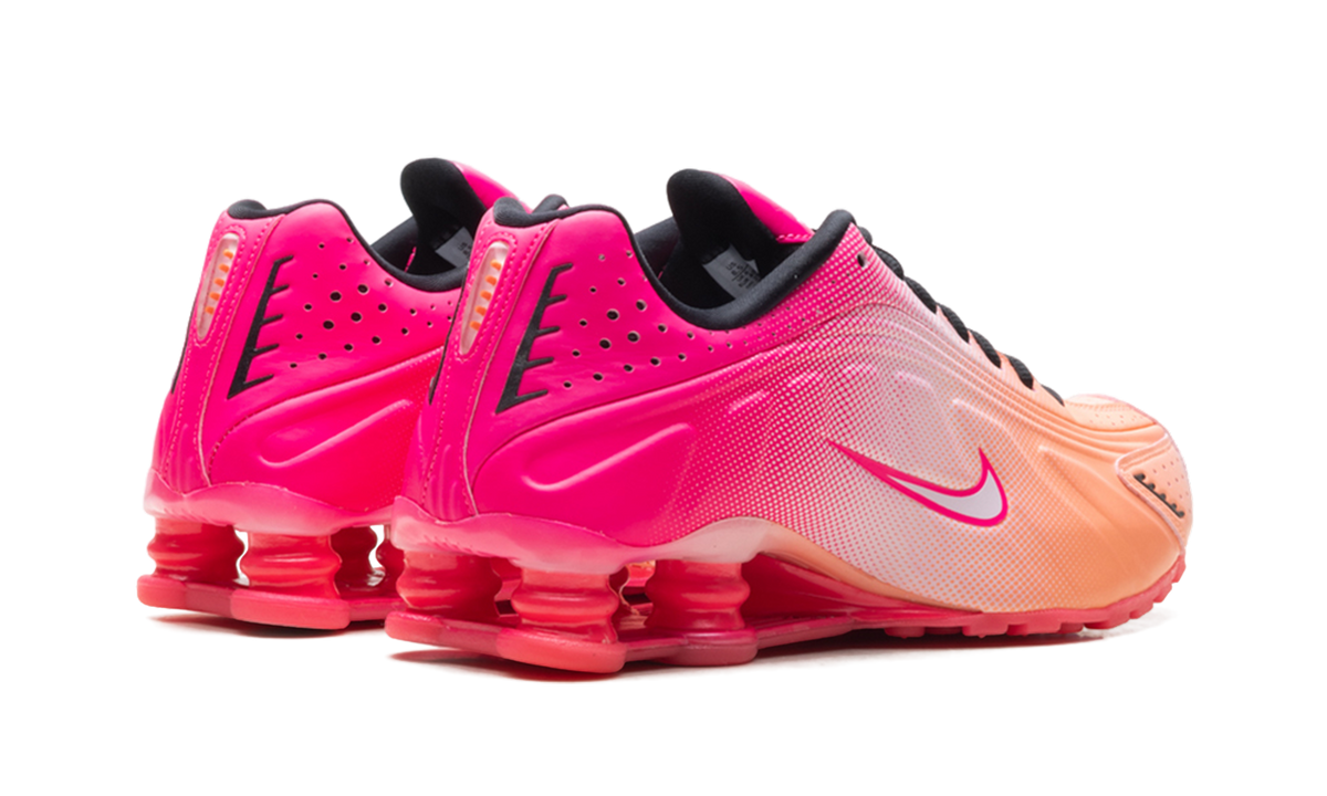 Nike Shox R4 AB Hyper Pink Black
