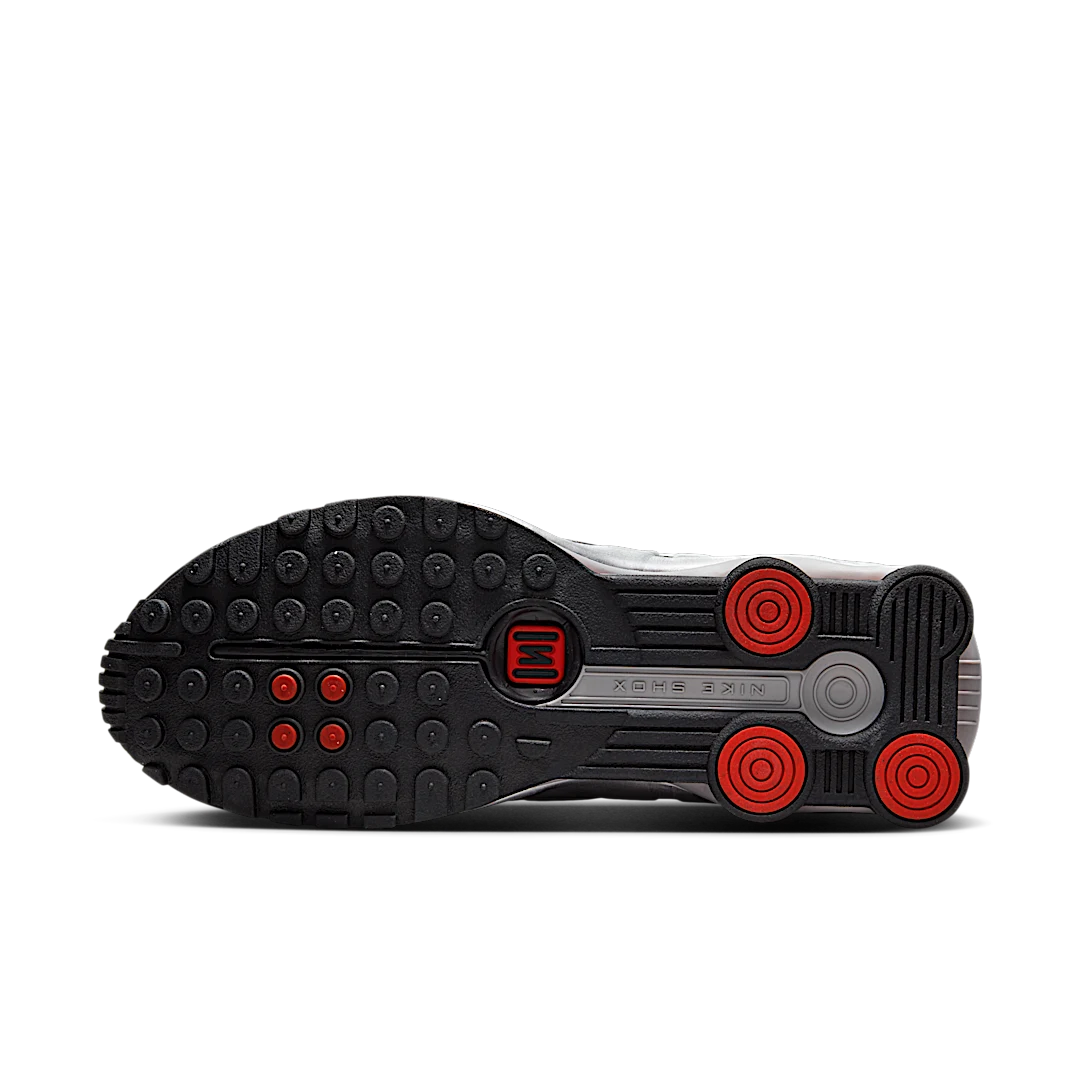 Nike Shox R4 Black Metallic Silver (2025), Metallic Silver (HQ1988-002)