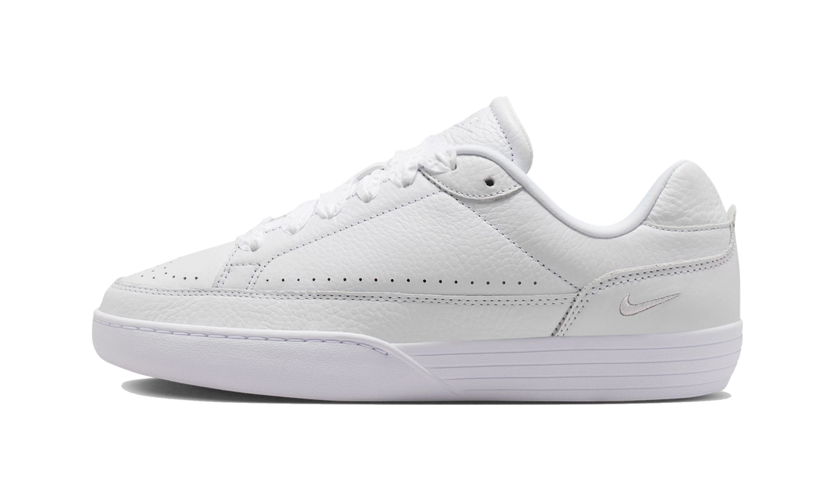 Nike Tennis Centre White