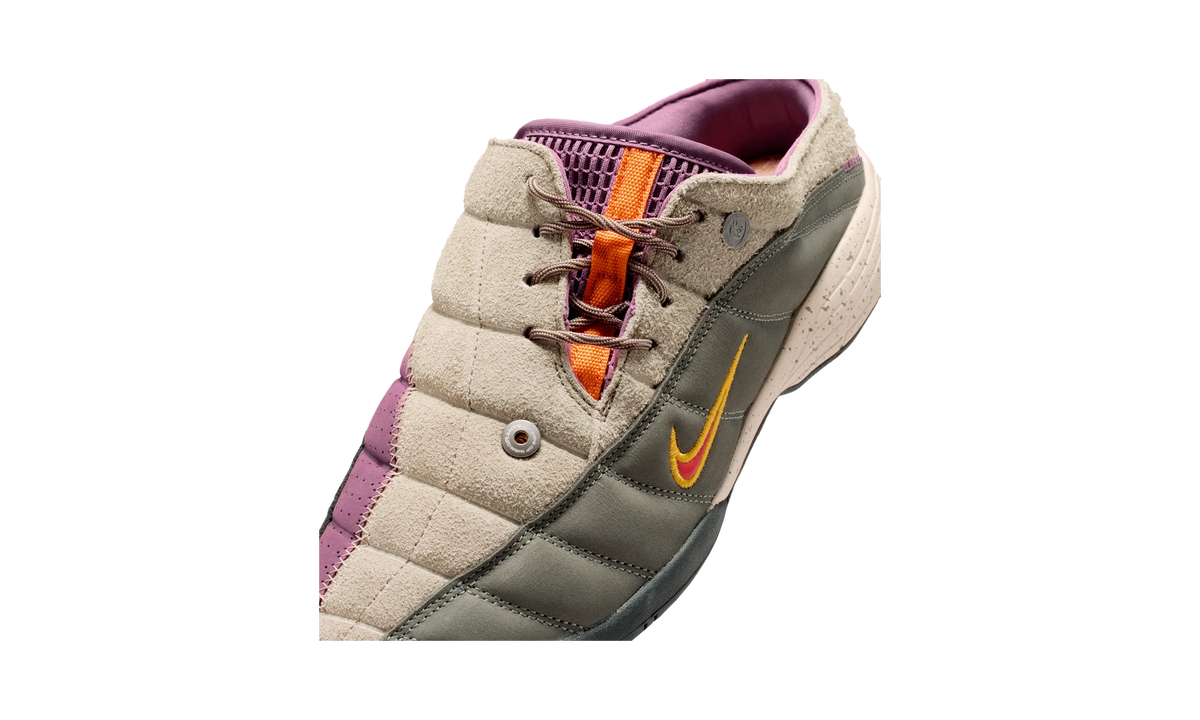 Nike Total 90 Mule Kids of Immigrants Khaki